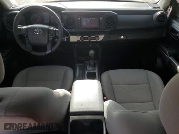 ✅ 2019 Toyota Tacoma SR5 • VIN: 5TFAX5GN7KX134206 • Лот: 84295675. Опубликован ранее на Copart с пробегом 66 318 миль. Бесплатный доступ к архиву аукционных продаж из США и подробный отчёт об истории автомобиля на DreamBid. Изображение 8.