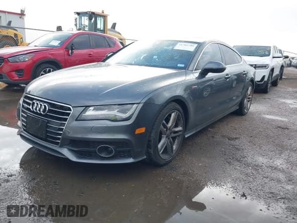 ✅ 2012 Audi A7 Prestige • VIN: WAU3GAFC6CN065469 • Lot: 41701789. Listed on IAAI with 75,435 mi. Free auction sales archive from the USA and detailed vehicle history report at DreamBid. Image 2.