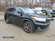 ✅ 2016 Toyota Highlander XLE • VIN: 5TDJKRFH3GS300963 • Lot: 92726075. Wystawiony na Copart z przebiegiem 147 586 mil. Bezpłatny archiwum sprzedaży aukcyjnych z USA i szczegółowy raport historii pojazdu na DreamBid. Zdjęcie 4.