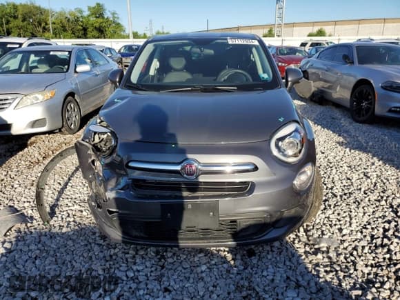 ✅ 2018 FIAT 500X Blue Sky Edition • VIN: ZFBCFYAB7JP642530 • Лот: 57112934. Опубликован ранее на Copart с пробегом 78 571 миль. Бесплатный доступ к архиву аукционных продаж из США и подробный отчёт об истории автомобиля на DreamBid. Изображение 5.