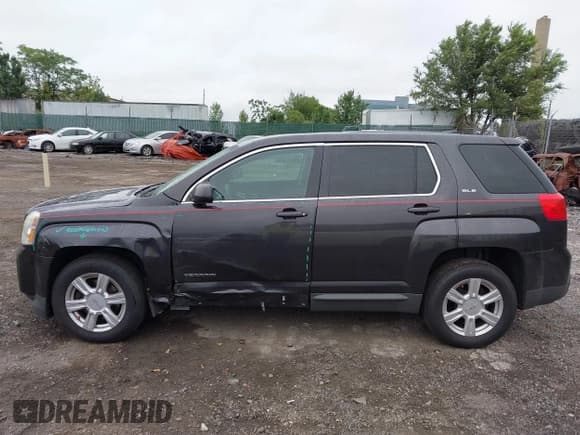 ✅ 2014 GMC Terrain SLE • VIN: 2GKALMEK7E6380535 • Лот: 43045275. Опубликован ранее на IAAI с пробегом 133 620 миль. Бесплатный доступ к архиву аукционных продаж из США и подробный отчёт об истории автомобиля на DreamBid. Изображение 14.