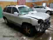 2004 Hyundai Santa Fe GLS с VIN KM8SC13D14U779505, выставлен на аукционе Copart как лот 44114185 с пробегом 173 301 миль миль и Чистый • Clean title. История ставок и продаж доступна на DreamBid. Изображение 4.