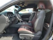 ✅ 2014 Dodge Challenger R/T 100th Anniversary Appearance • VIN: 2C3CDYBT5EH246993 • Lot: 63120224. Wystawiony na Copart z przebiegiem 20 424 mil. Bezpłatny archiwum sprzedaży aukcyjnych z USA i szczegółowy raport historii pojazdu na DreamBid. Zdjęcie 7.