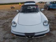 ✅ 1989 Alfa Romeo Spider • VIN: ZARBA5583K1066434 • Lot: 40554529. Listed on IAAI with 49,263 mi. Free auction sales archive from the USA and detailed vehicle history report at DreamBid. Image 6.