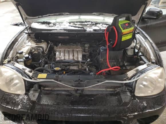 2004 Hyundai Santa Fe GLS z VIN KM8SC73E74U597688, wystawiony jako Copart lot #44570985 z przebiegiem 213 584 mil mil oraz Szkoda całkowita • Salvage title. Historia ofert i sprzedaży dostępna na DreamBid. Obrazek 12.