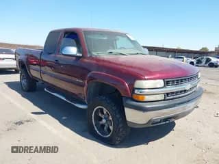 2000 Chevrolet Silverado 1500 LS с VIN 1GCEK19T4YE308032, выставлен на аукционе IAAI как лот 42867494 с пробегом Не указан миль и . История ставок и продаж доступна на DreamBid. Изображение 1.