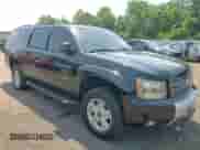 2010 Chevrolet Suburban LT z VIN 1GNUKJE30AR143183, wystawiony jako Copart lot #62062915 z przebiegiem 206 514 mil mil oraz Szkoda całkowita • Salvage title. Historia ofert i sprzedaży dostępna na DreamBid. Obrazek 14.