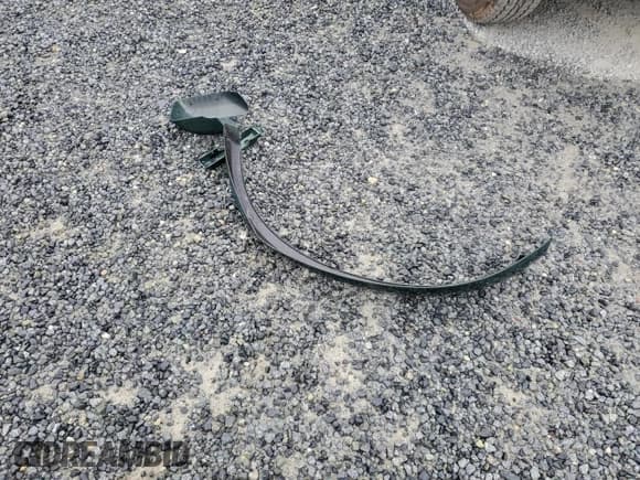 ✅ 2024 Ford Bronco Outer Banks • VIN: 1FMDE8BH8RLB49705 • Лот: 84180435. Опубликован ранее на Copart с пробегом 3 900 миль. Бесплатный доступ к архиву аукционных продаж из США и подробный отчёт об истории автомобиля на DreamBid. Изображение 13.