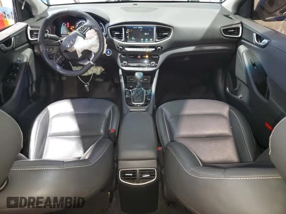 ✅ 2018 Hyundai Ioniq Limited • VIN: KMHC05LC2JU097630 • Lot: 48547355. Wystawiony na Copart z przebiegiem 133 880 mil. Bezpłatny archiwum sprzedaży aukcyjnych z USA i szczegółowy raport historii pojazdu na DreamBid. Zdjęcie 8.