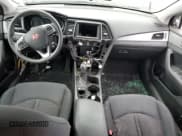 ✅ 2019 Hyundai Sonata SE • VIN: 5NPE24AF8KH735597 • Лот: 86607355. Опубликован ранее на Copart с пробегом Не указан. Бесплатный доступ к архиву аукционных продаж из США и подробный отчёт об истории автомобиля на DreamBid. Изображение 8.