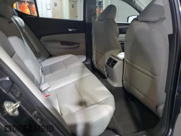 ✅ 2016 Acura TLX • VIN: 19UUB1F37GA002207 • Лот: 71405525. Опубликован ранее на Copart с пробегом 108 468 миль. Бесплатный доступ к архиву аукционных продаж из США и подробный отчёт об истории автомобиля на DreamBid. Изображение 10.