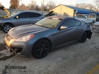 ✅ 2011 Hyundai Genesis Coupe Grand Touring • VIN: KMHHU6KH2BU049348 • Lot: 82789694. Wystawiony na Copart z przebiegiem 144 613 mil. Bezpłatny archiwum sprzedaży aukcyjnych z USA i szczegółowy raport historii pojazdu na DreamBid. Zdjęcie 1.