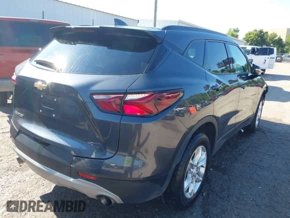 2022 Chevrolet Blazer LT с VIN 3GNKBCR48NS130691, выставлен на аукционе IAAI как лот 42986158 с пробегом 38 635 миль миль и . История ставок и продаж доступна на DreamBid. Изображение 4.