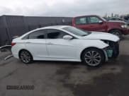 ✅ 2014 Hyundai Sonata SE • VIN: 5NPEC4AC7EH895543 • Lot: 43805583. Wystawiony na IAAI z przebiegiem 76 081 mil. Bezpłatny archiwum sprzedaży aukcyjnych z USA i szczegółowy raport historii pojazdu na DreamBid. Zdjęcie 14.