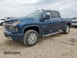 ✅ 2020 Chevrolet Silverado 2500HD High Country • VIN: 1GC4YREY6LF304688 • Лот: 69883965. Опубликован ранее на Copart с пробегом 93 482 миль. Бесплатный доступ к архиву аукционных продаж из США и подробный отчёт об истории автомобиля на DreamBid. Изображение 1.