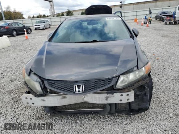 ✅ 2012 Honda Civic LX • VIN: 2HGFG3B53CH529542 • Лот: 89888785. Опубликован ранее на Copart с пробегом 140 065 миль. Бесплатный доступ к архиву аукционных продаж из США и подробный отчёт об истории автомобиля на DreamBid. Изображение 5.