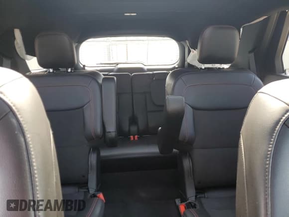 ✅ 2023 Ford Explorer ST-Line • VIN: 1FMSK8KH1PGB47753 • Lot: 71533015. Listed on Copart with 17,263 mi. Free auction sales archive from the USA and detailed vehicle history report at DreamBid. Image 10.