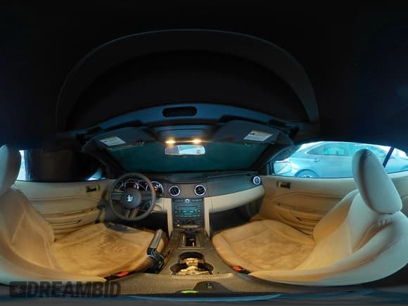 ✅ 2005 Ford Mustang Deluxe • VIN: 1ZVFT84N555219808 • Lot: 68108775. Listed on Copart with 162,359 mi. Free auction sales archive from the USA and detailed vehicle history report at DreamBid. Image 14.