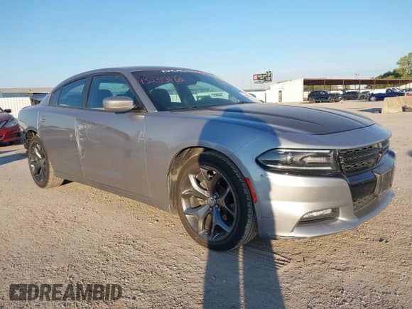 2016 Dodge Charger SXT с VIN 2C3CDXHG7GH285978, выставлен на аукционе IAAI как лот 43235472 с пробегом 183 617 миль миль и . История ставок и продаж доступна на DreamBid. Изображение 1.