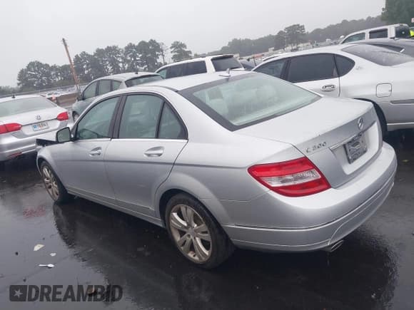 ✅ 2009 Mercedes-Benz C 300 Sport • VIN: WDDGF54X99R054946 • Lot: 42899460. Listed on IAAI with 83,222 mi. Free auction sales archive from the USA and detailed vehicle history report at DreamBid. Image 3.
