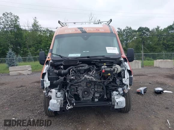 ✅ 2023 Ford Transit Cargo • VIN: 1FTBR1C81PKA29611 • Лот: 42592803. Опубликован ранее на IAAI с пробегом 30 029 миль. Бесплатный доступ к архиву аукционных продаж из США и подробный отчёт об истории автомобиля на DreamBid. Изображение 13.