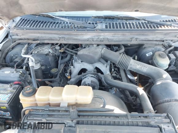 ✅ 1999 Ford F-250 XL • VIN: 1FTNX20L5XEC55084 • Lot: 42050064. Listed on IAAI with 135,884 mi. Free auction sales archive from the USA and detailed vehicle history report at DreamBid. Image 10.