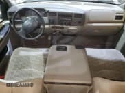 ✅ 2000 Ford F-250 XL • VIN: 1FTNX21F2YEB02012 • Lot: 88910425. Listed on Copart with 123,624 mi. Free auction sales archive from the USA and detailed vehicle history report at DreamBid. Image 8.