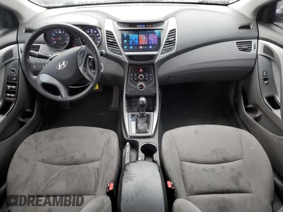 ✅ 2016 Hyundai Elantra SE • VIN: 5NPDH4AE6GH692614 • Lot: 91330185. Wystawiony na Copart z przebiegiem 173 634 mil. Bezpłatny archiwum sprzedaży aukcyjnych z USA i szczegółowy raport historii pojazdu na DreamBid. Zdjęcie 8.