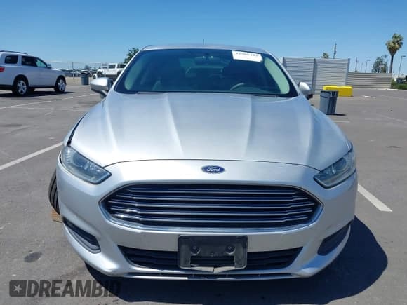 ✅ 2016 Ford Fusion S Hybrid • VIN: 3FA6P0UU5GR342983 • Лот: 42302440. Опубликован ранее на IAAI с пробегом 141 830 миль. Бесплатный доступ к архиву аукционных продаж из США и подробный отчёт об истории автомобиля на DreamBid. Изображение 12.