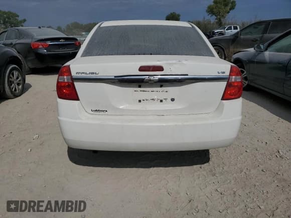 ✅ 2005 Chevrolet Malibu • VIN: 1G1ZS52855F294431 • Lot: 84606905. Listed on Copart with 26,751 mi. Free auction sales archive from the USA and detailed vehicle history report at DreamBid. Image 6.