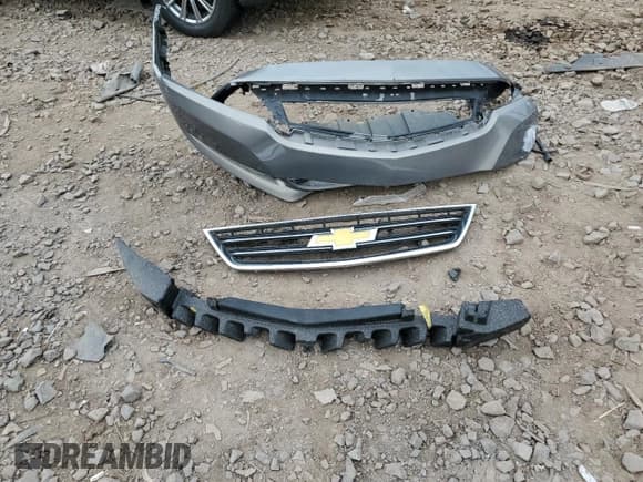 ✅ 2019 Chevrolet Impala Premier • VIN: 2G1105S38K9151405 • Лот: 57683424. Опубликован ранее на Copart с пробегом 73 173 миль. Бесплатный доступ к архиву аукционных продаж из США и подробный отчёт об истории автомобиля на DreamBid. Изображение 12.