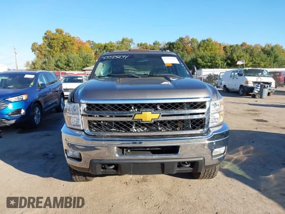 ✅ 2012 Chevrolet Silverado 2500HD LTZ • VIN: 1GC1KYE80CF162644 • Лот: 43513234. Опубликован ранее на IAAI с пробегом 162 492 миль. Бесплатный доступ к архиву аукционных продаж из США и подробный отчёт об истории автомобиля на DreamBid. Изображение 12.