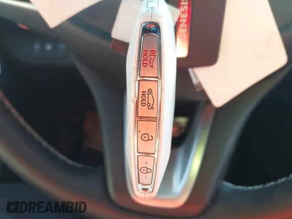 ✅ 2024 Genesis G70 Sport Advanced • VIN: KMTG54SE7RU136939 • Lot: 41293218. Listed on IAAI with 8,160 mi. Free auction sales archive from the USA and detailed vehicle history report at DreamBid. Image 11.