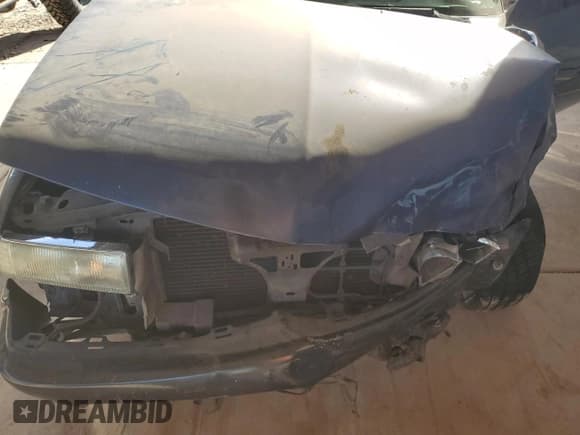 ✅ 2001 Chevrolet S-10 • VIN: 1GCCS145418253943 • Лот: 84837644. Опубликован ранее на Copart с пробегом 200 482 миль. Бесплатный доступ к архиву аукционных продаж из США и подробный отчёт об истории автомобиля на DreamBid. Изображение 12.