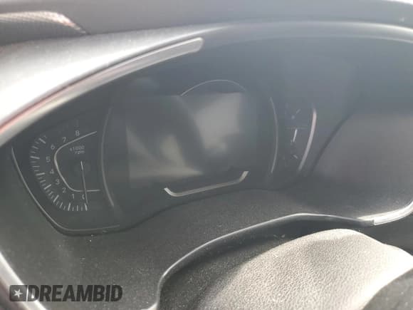 ✅ 2019 Hyundai Santa Fe SEL • VIN: 5NMS3CAD9KH000827 • Lot: 57819984. Wystawiony na Copart z przebiegiem Nie podano. Bezpłatny archiwum sprzedaży aukcyjnych z USA i szczegółowy raport historii pojazdu na DreamBid. Zdjęcie 9.