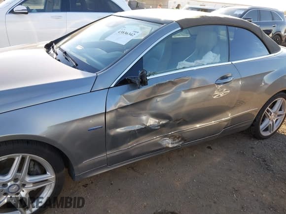 ✅ 2012 Mercedes-Benz E 350 • VIN: WDDKK5KF3CF147633 • Лот: 43836342. Опубликован ранее на IAAI с пробегом 183 853 миль. Бесплатный доступ к архиву аукционных продаж из США и подробный отчёт об истории автомобиля на DreamBid. Изображение 6.