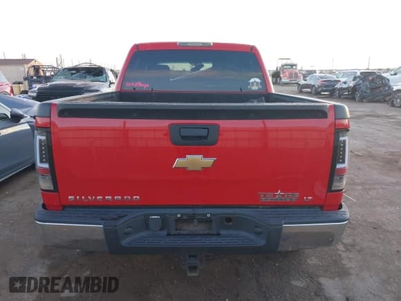 ✅ 2007 Chevrolet Silverado 1500 1LT • VIN: 3GCEC13J57G535161 • Lot: 41282921. Wystawiony na IAAI z przebiegiem Nie podano. Bezpłatny archiwum sprzedaży aukcyjnych z USA i szczegółowy raport historii pojazdu na DreamBid. Zdjęcie 16.
