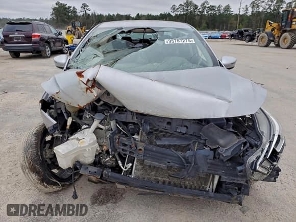 ✅ 2021 Nissan Versa SV • VIN: 3N1CN8EV6ML834495 • Lot: 95767275. Listed on Copart with Not provided. Free auction sales archive from the USA and detailed vehicle history report at DreamBid. Image 5.