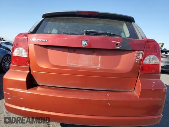 ✅ 2007 Dodge Caliber SXT • VIN: 1B3HB48B27D521140 • Лот: 74440114. Опубликован ранее на Copart с пробегом 177 771 миль. Бесплатный доступ к архиву аукционных продаж из США и подробный отчёт об истории автомобиля на DreamBid. Изображение 6.