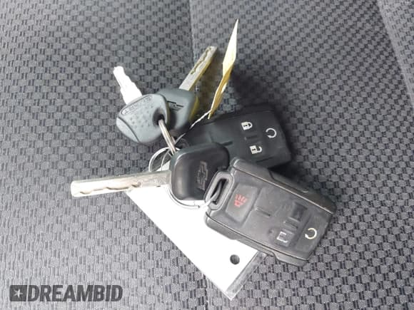 ✅ 2017 Chevrolet Silverado 2500HD LT • VIN: 1GC1KVEY1HF242802 • Lot: 42544932. Listed on IAAI with 119,196 mi. Free auction sales archive from the USA and detailed vehicle history report at DreamBid. Image 11.