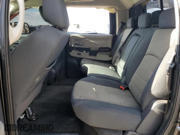 ✅ 2010 Dodge 1500 ST • VIN: 1D7RB1CP5AS195959 • Lot: 84627174. Wystawiony na Copart z przebiegiem 181 675 mil. Bezpłatny archiwum sprzedaży aukcyjnych z USA i szczegółowy raport historii pojazdu na DreamBid. Zdjęcie 10.