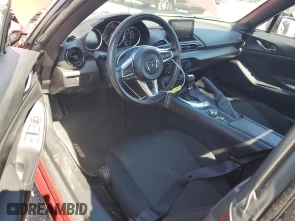 ✅ 2019 Mazda MX-5 Miata Sport • VIN: JM1NDAB77K0303256 • Lot: 61095935. Listed on Copart with 18,480 mi. Free auction sales archive from the USA and detailed vehicle history report at DreamBid. Image 8.