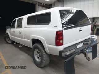 2003 Chevrolet Silverado 1500HD LS с VIN 1GCGC13U73F238066, выставлен на аукционе IAAI как лот 43171458 с пробегом 137 414 миль миль и . История ставок и продаж доступна на DreamBid. Изображение 3.