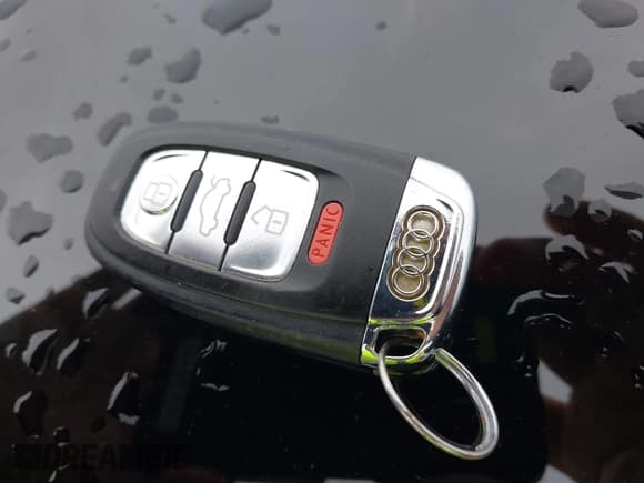 ✅ 2012 Audi S5 Prestige • VIN: WAUVVAFR3CA001917 • Лот: 43025165. Опубликован ранее на IAAI с пробегом 84 497 миль. Бесплатный доступ к архиву аукционных продаж из США и подробный отчёт об истории автомобиля на DreamBid. Изображение 11.