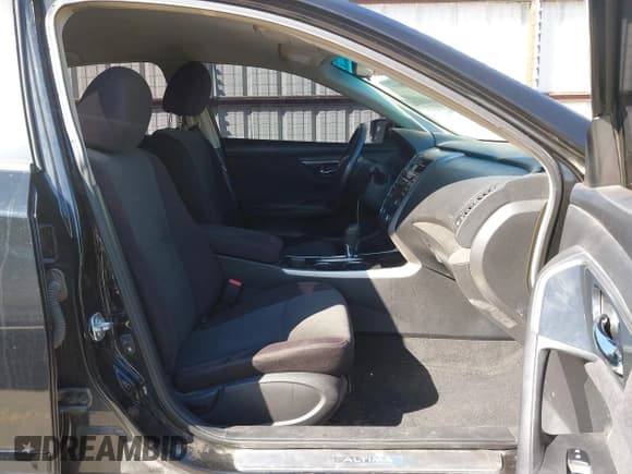 ✅ 2013 Nissan Altima SV • VIN: 1N4AL3AP7DC287727 • Lot: 43638091. Wystawiony na IAAI z przebiegiem 166 861 mil. Bezpłatny archiwum sprzedaży aukcyjnych z USA i szczegółowy raport historii pojazdu na DreamBid. Zdjęcie 5.