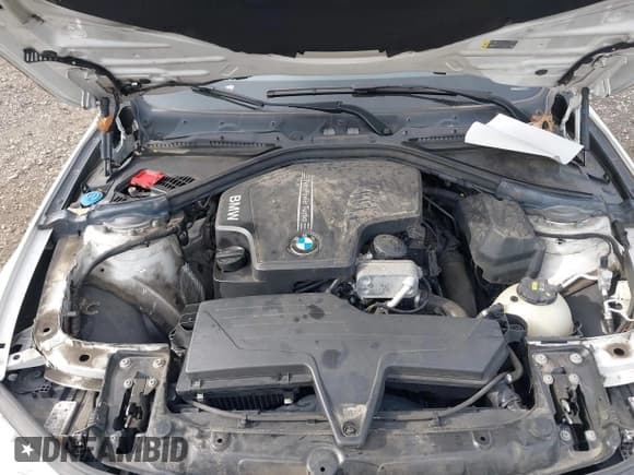 ✅ 2018 BMW 3 Series 320i xDrive • VIN: WBA8E5G55JNU46388 • Лот: 43644374. Опубликован ранее на IAAI с пробегом 19 000 миль. Бесплатный доступ к архиву аукционных продаж из США и подробный отчёт об истории автомобиля на DreamBid. Изображение 10.