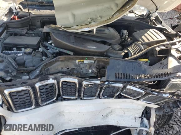 ✅ 2018 Jeep Grand Cherokee Limited • VIN: 1C4RJFBGXJC470814 • Lot: 89797405. Listed on Copart with 56,169 mi. Free auction sales archive from the USA and detailed vehicle history report at DreamBid. Image 12.