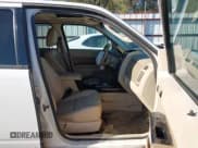 ✅ 2012 Ford Escape Limited • VIN: 1FMCU0EG9CKB53374 • Lot: 43599534. Wystawiony na IAAI z przebiegiem 274 506 mil. Bezpłatny archiwum sprzedaży aukcyjnych z USA i szczegółowy raport historii pojazdu na DreamBid. Zdjęcie 5.