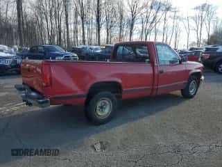 1988 Chevrolet Silverado 2500 z VIN 2GCFC24K6J1292042, wystawiony jako Copart lot #45646645 z przebiegiem 9 558 mil mil oraz Szkoda całkowita • Salvage title. Historia ofert i sprzedaży dostępna na DreamBid. Obrazek 3.