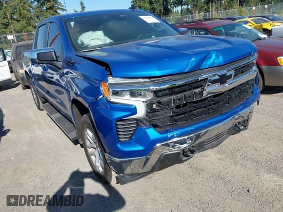 ✅ 2023 Chevrolet Silverado 1500 LT • VIN: 1GCUDDED6PZ103468 • Lot: 42842892. Listed on IAAI with 33,792 mi. Free auction sales archive from the USA and detailed vehicle history report at DreamBid. Image 6.